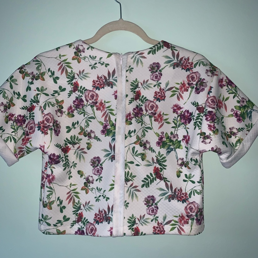 Silvian Heach crop top floral
